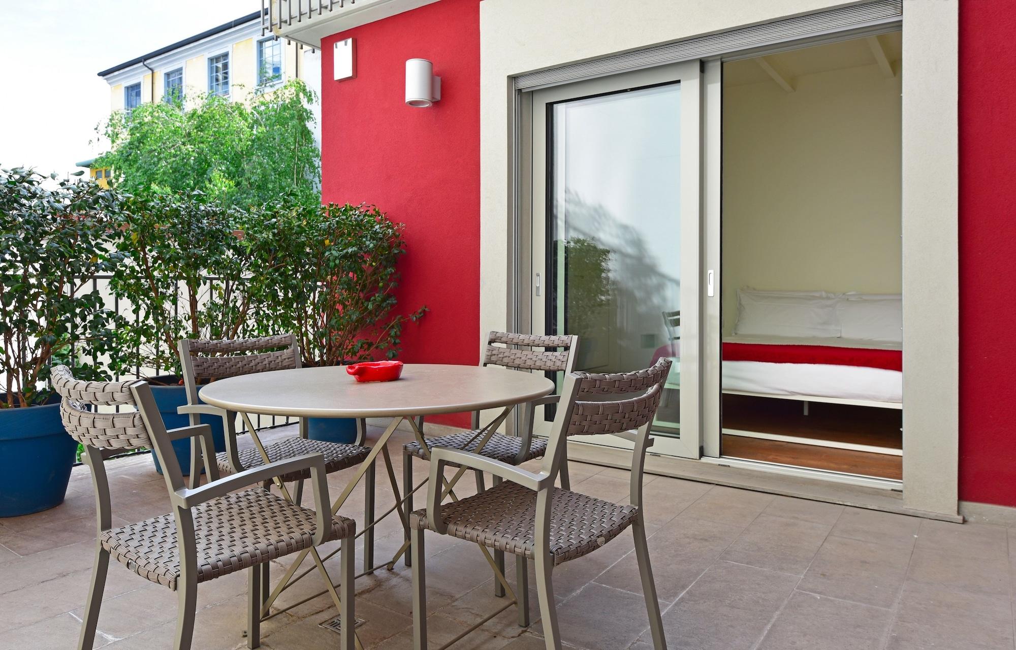 Milan Design Suites Luaran gambar