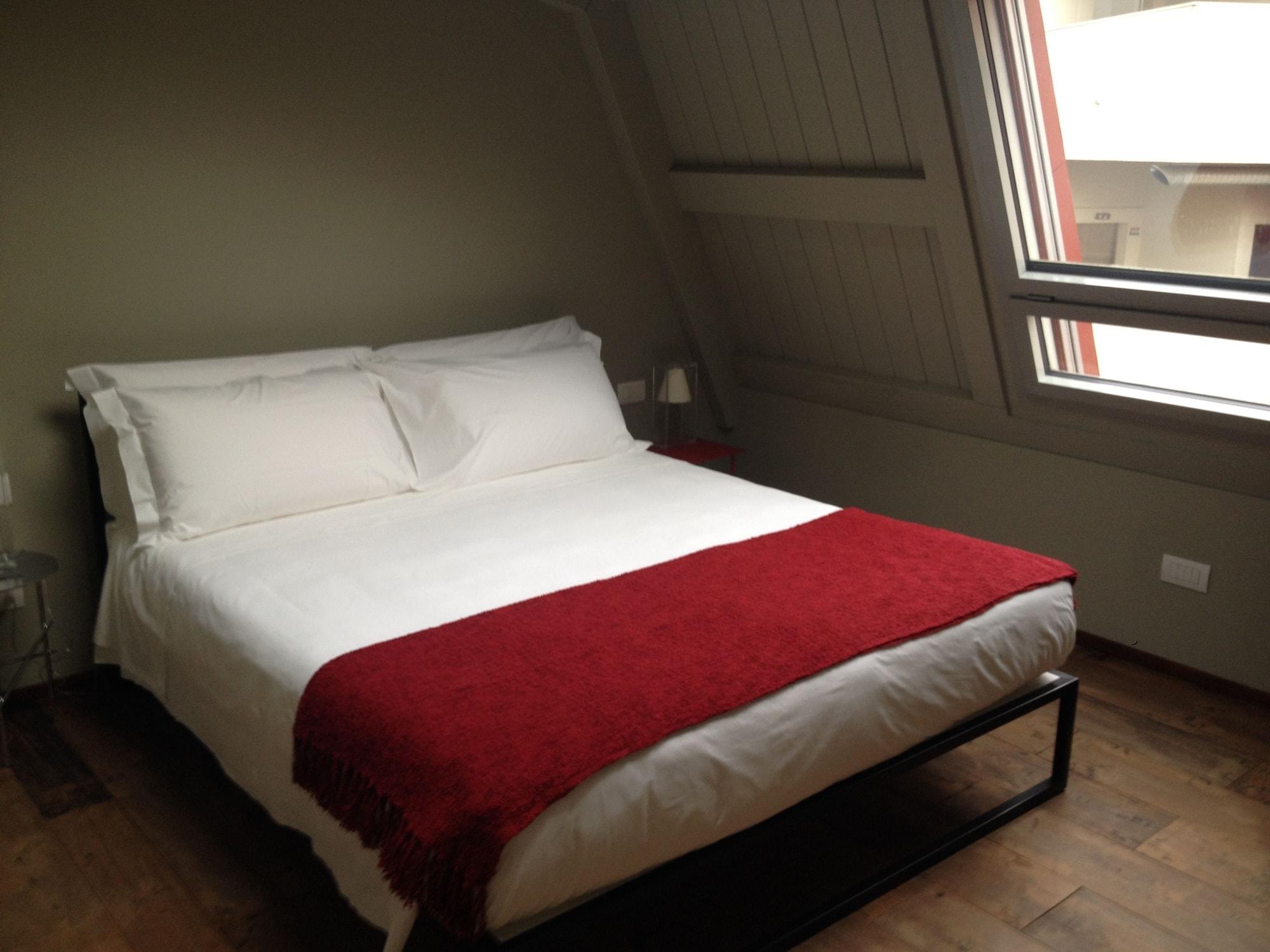 Milan Design Suites Luaran gambar