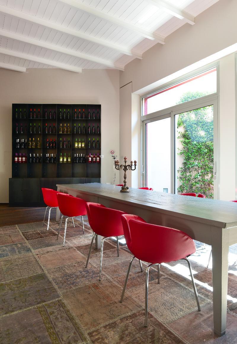 Milan Design Suites Luaran gambar